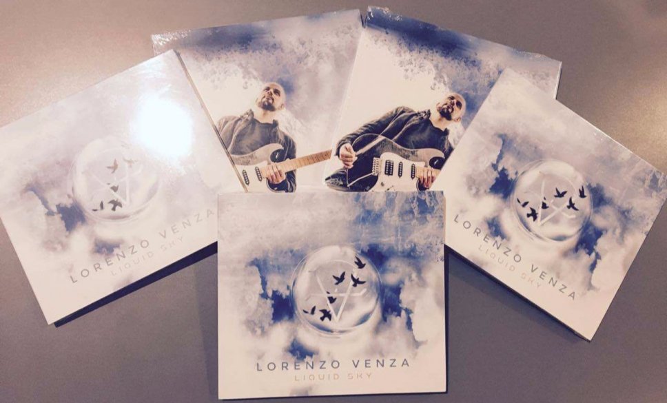 Liquid Sky è il nuovo album di Lorenzo Venza