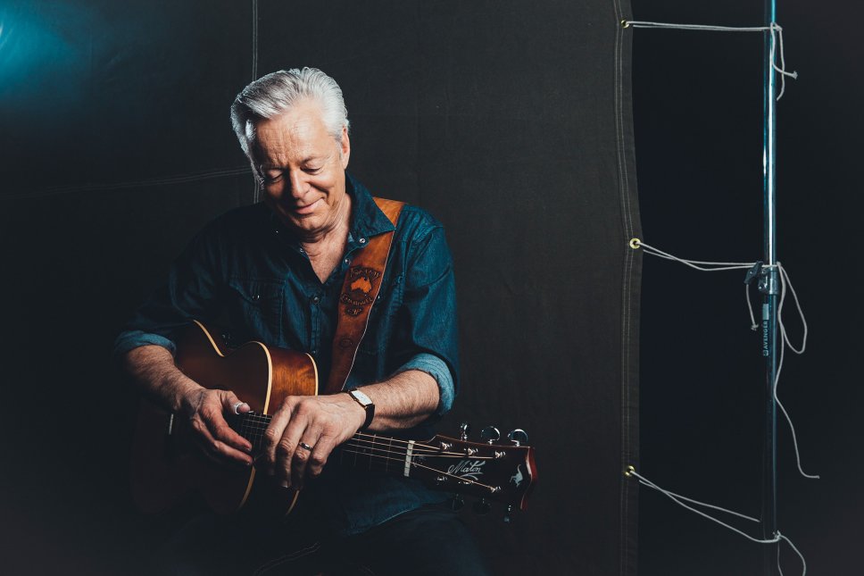 Duetti e duelli nel nuovo album di Tommy Emmanuel