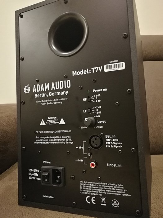 Adam T7V