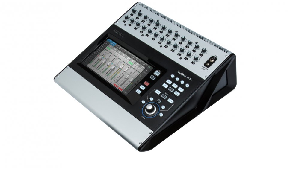 QSC TouchMix 30 PRO