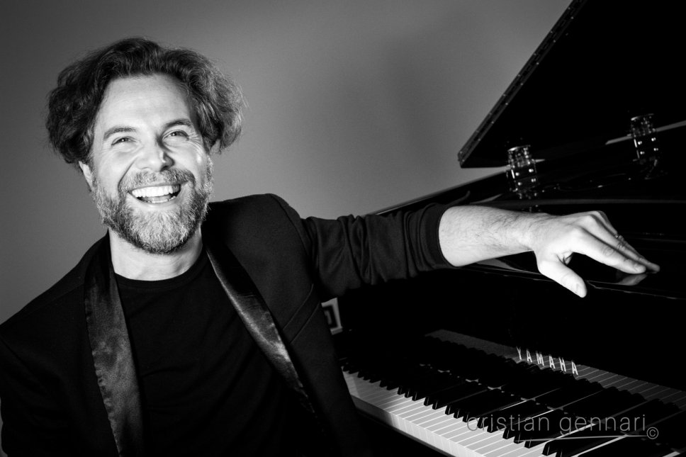 Andrea Manzoni & Yamaha AvantGrand N3X