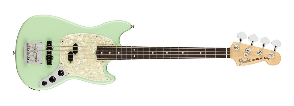 Si alza il tiro con i nuovi bassi Fender American Performer