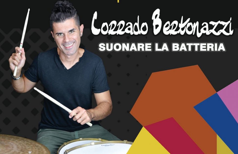 Corrado Bertonazzi