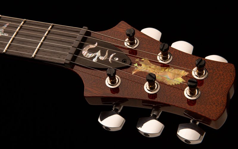 PRS Guitars e Carlos Santana, la nuova Private Stock