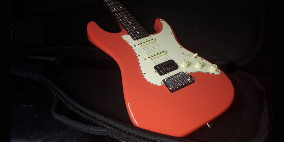 Suhr Custom Classic Antique Fiesta Red