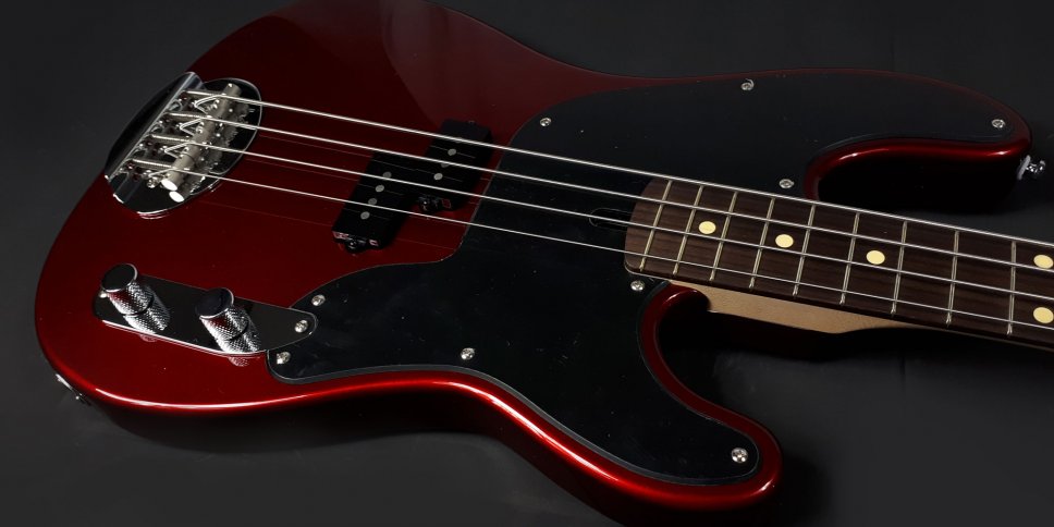 Lakland 44-51 Candy Apple Red