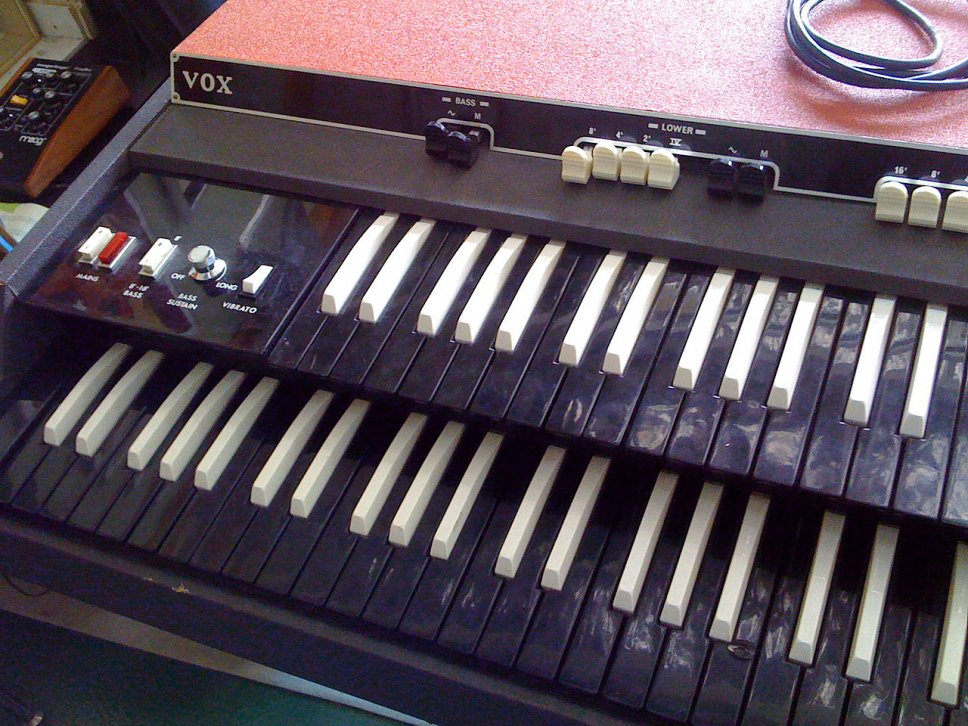 L'organo nel setup di un tastierista moderno