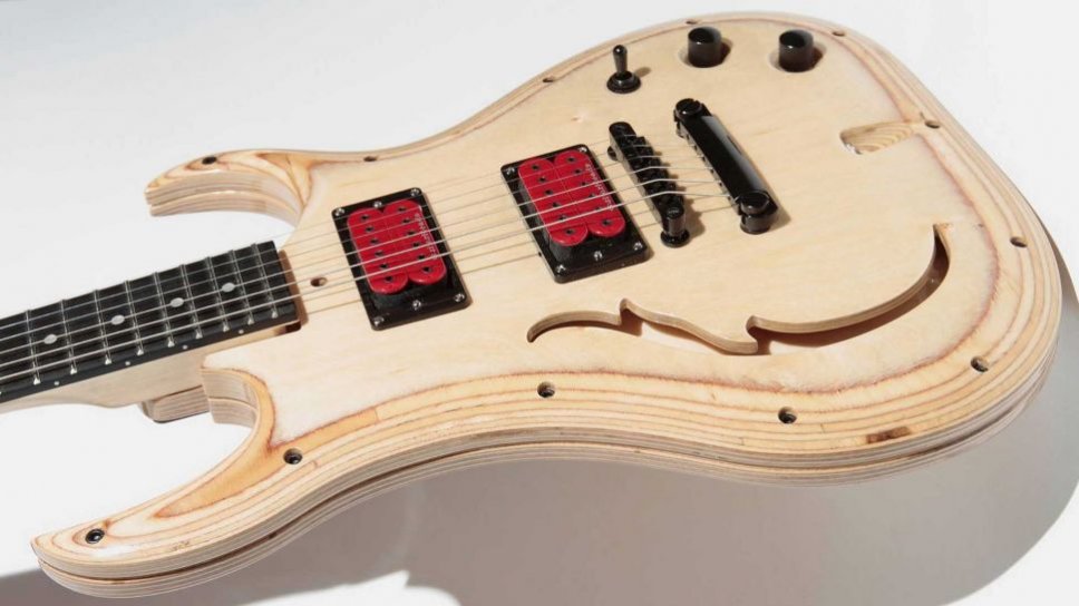 La prima chitarra modulare