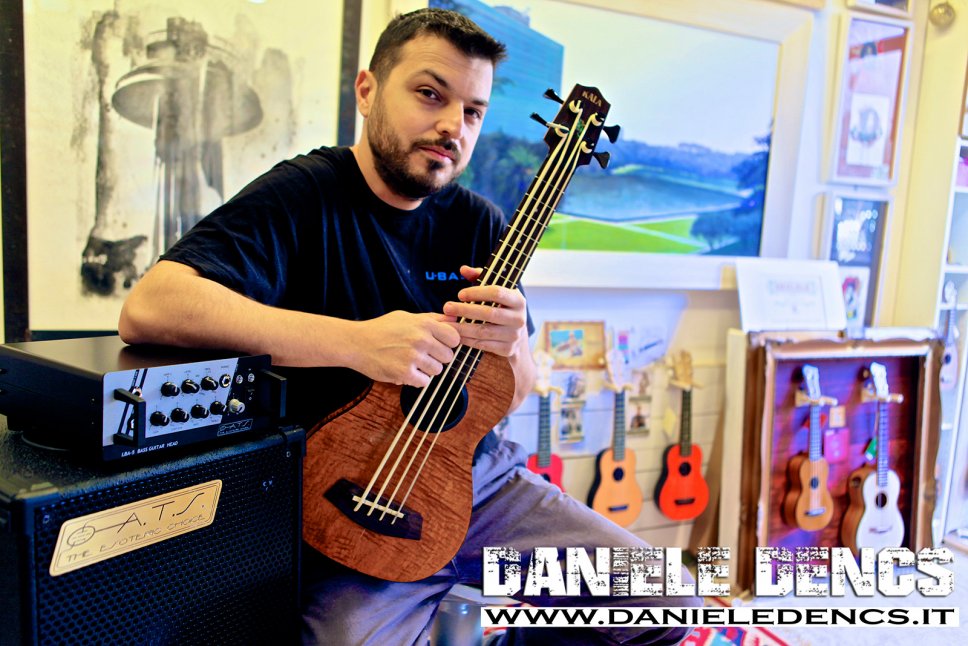 Un manuale italiano per l'ukulele basso