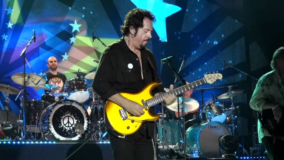La storia, la carriera ed il suono di Steve Lukather