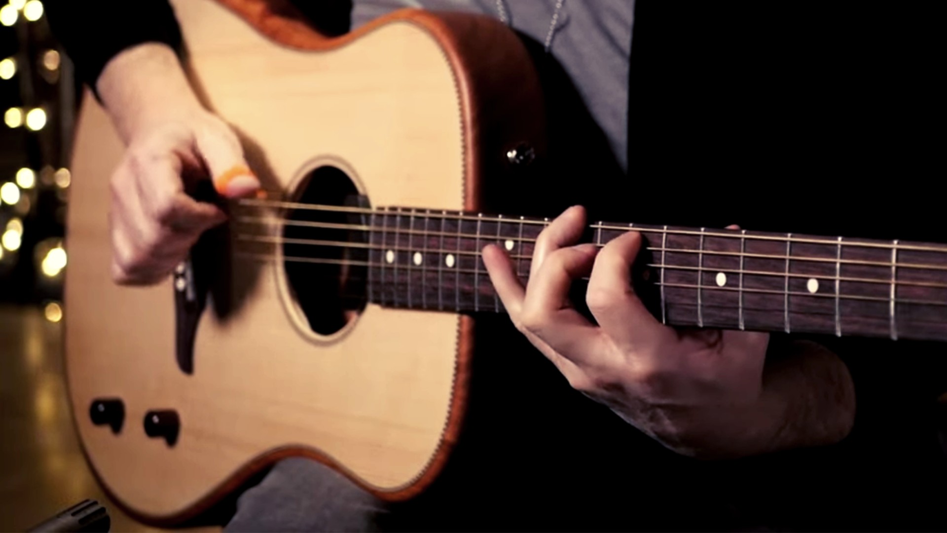 La Fender Highway suona davvero come una chitarra acustica? Musicoff