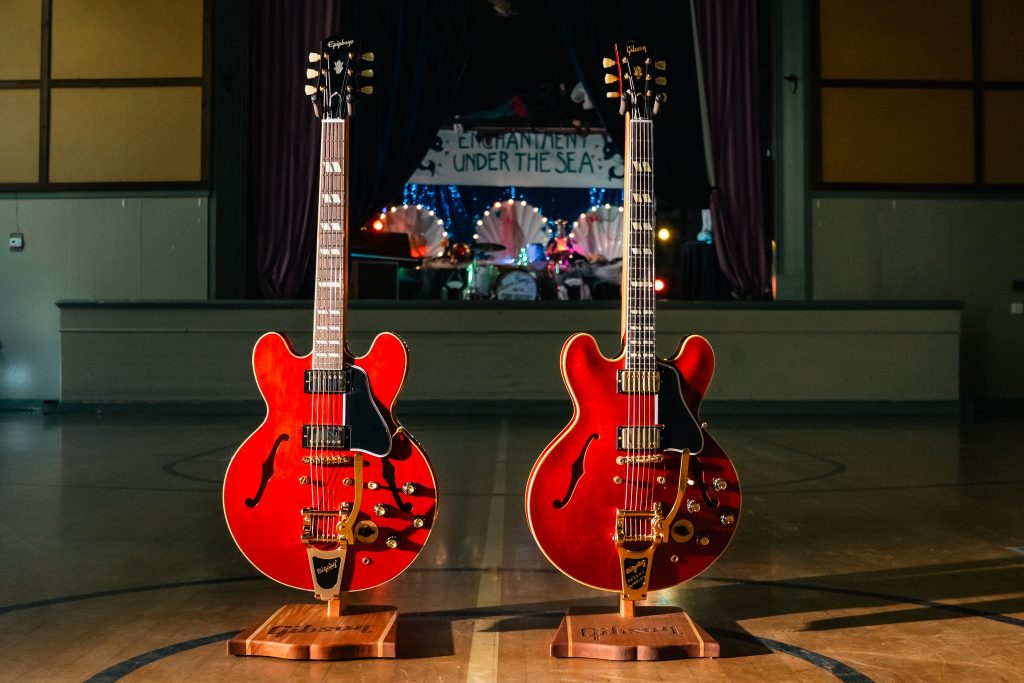 Gibson Back to the Future ES-345