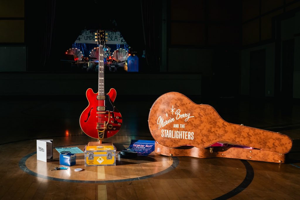 Gibson Back to the Future ES-345