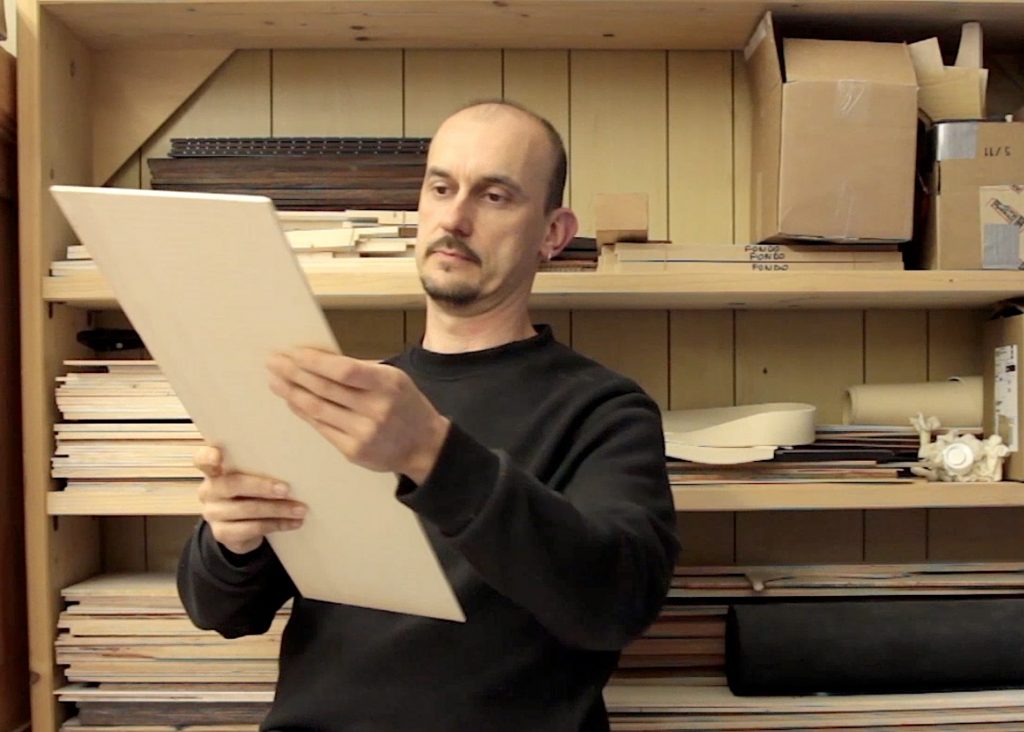 Chitarra di liuteria e rapporto con il liutaio