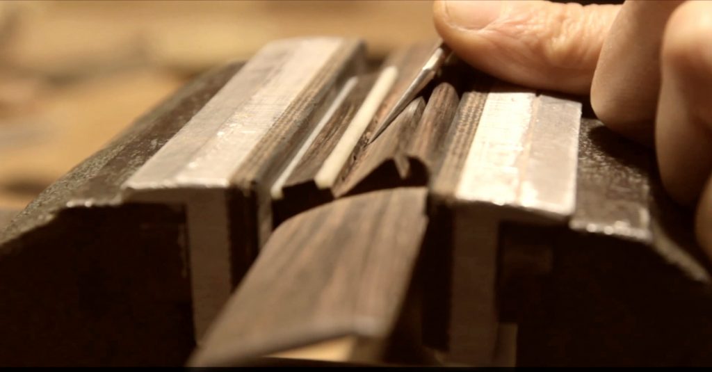 Chitarra di liuteria e rapporto con il liutaio