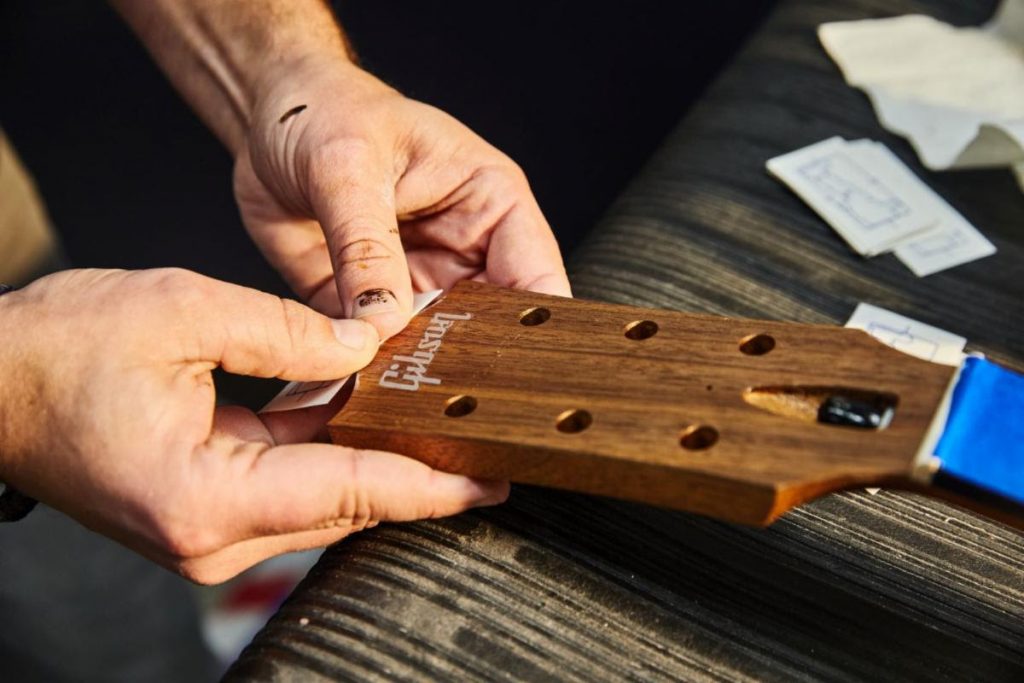 100 Years of Gibson Flat-Tops