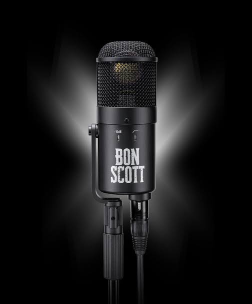 Neumann U 47 fet Bon Scott Edition