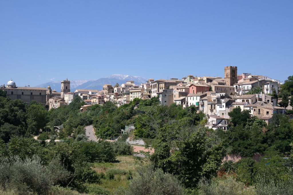 Lanciano, panorama del centro storico. Foto Luca Aless – CC BY-SA 4.0 / Wikimedia Commons.