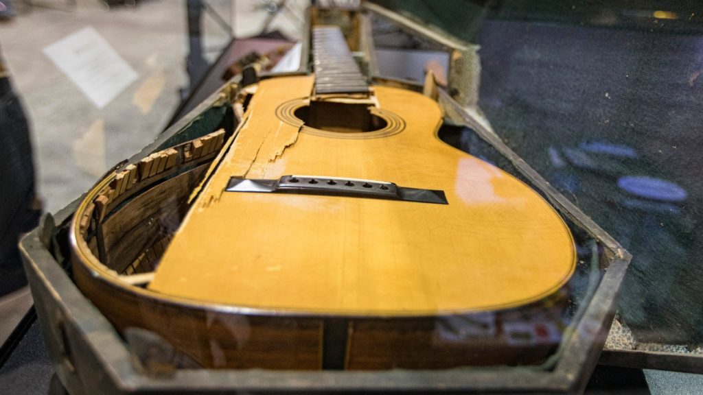 martin guitar